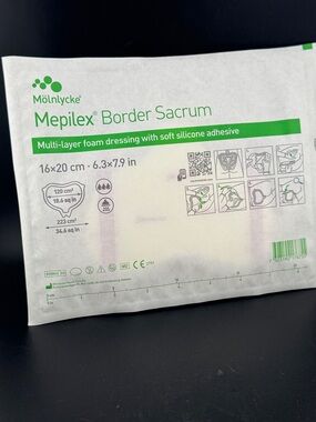 Mepilex Border Sacrum Soft Silicone Foam
Dressing - 6.3"x 7.9"